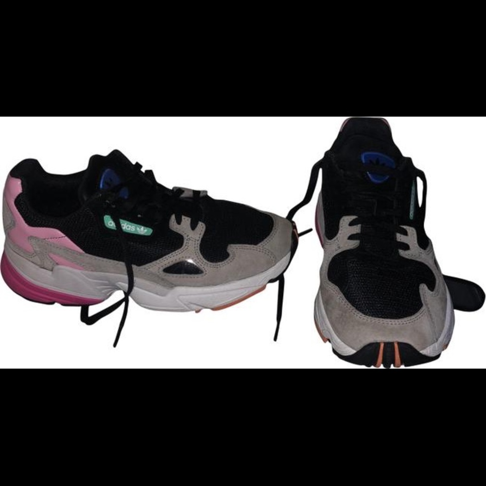 Adidas Cblack/Cblack/Lgrani Bb9173 Falcon Dorf